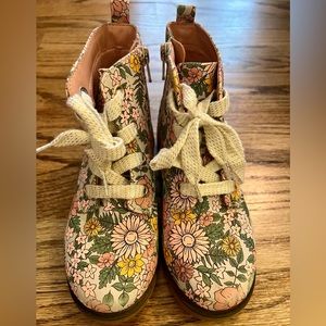 Cat & Jack floral boots size 12